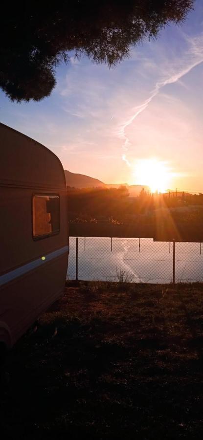 Caravana- Glamping Casa Tortuga La Nucía المظهر الخارجي الصورة