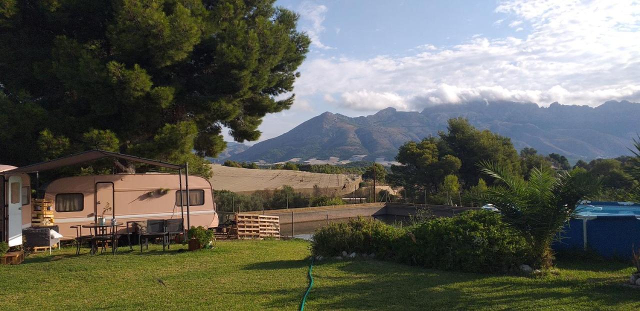 Caravana- Glamping Casa Tortuga La Nucía المظهر الخارجي الصورة