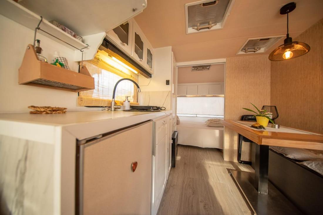 Caravana- Glamping Casa Tortuga La Nucía المظهر الخارجي الصورة