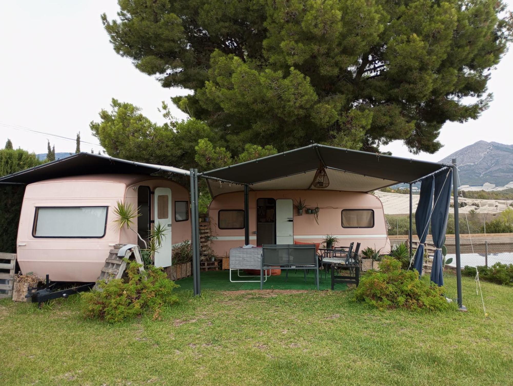 Caravana- Glamping Casa Tortuga La Nucía المظهر الخارجي الصورة