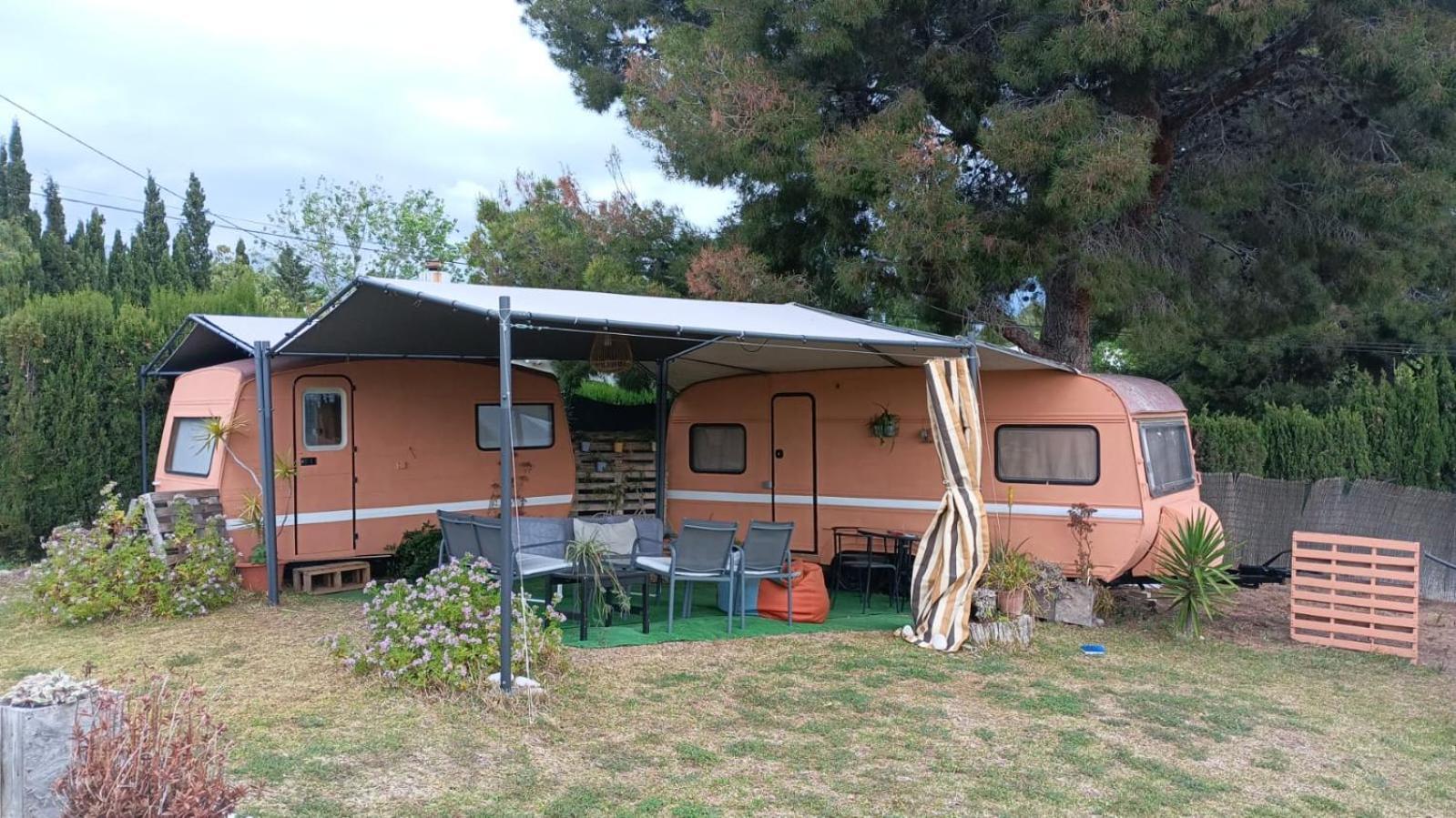 Caravana- Glamping Casa Tortuga La Nucía المظهر الخارجي الصورة